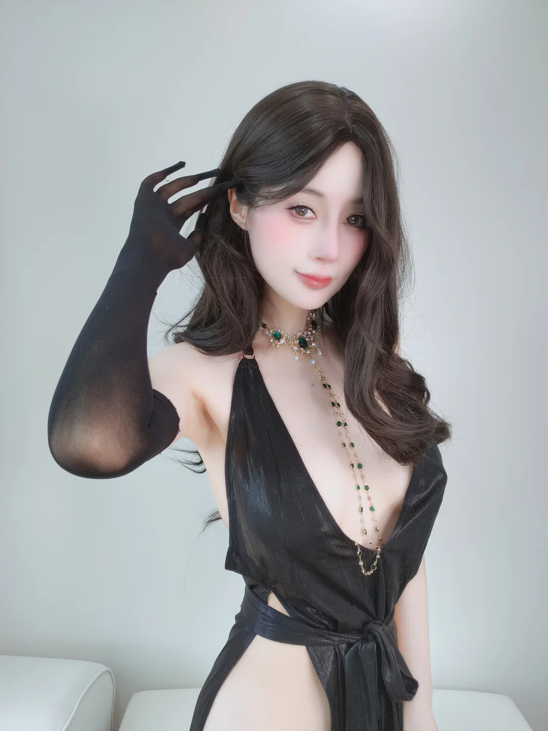 白银81 - 自摄Vol.103 黑丝礼裙 [122P,8V-1.92GB] tg@simisebaisi 【丝足阁】050.webp